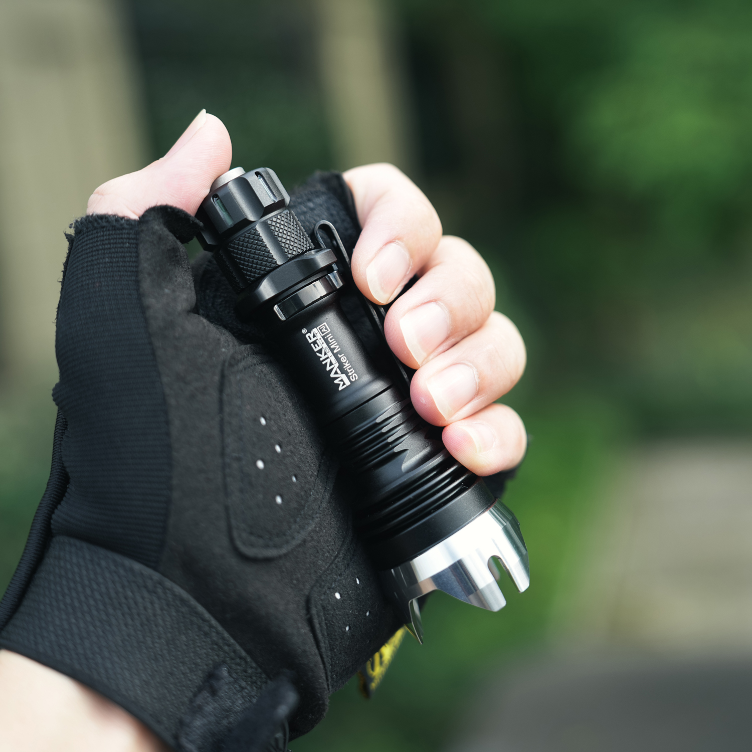 Mankerlight Striker Mini 635 L - Edc Carry Clip recension och pris