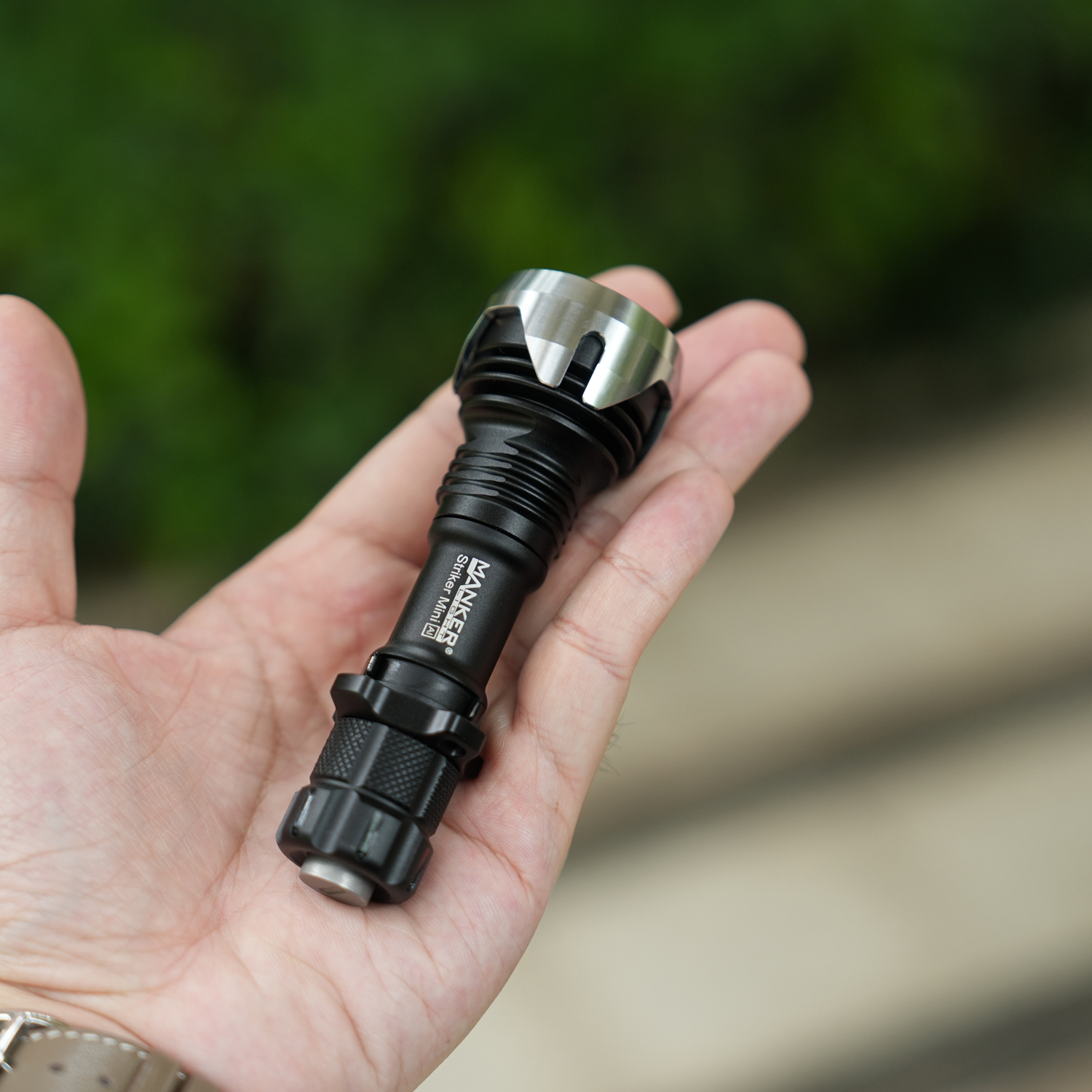 Mankerlight Striker Mini 635 L - Edc Carry Clip recension och pris